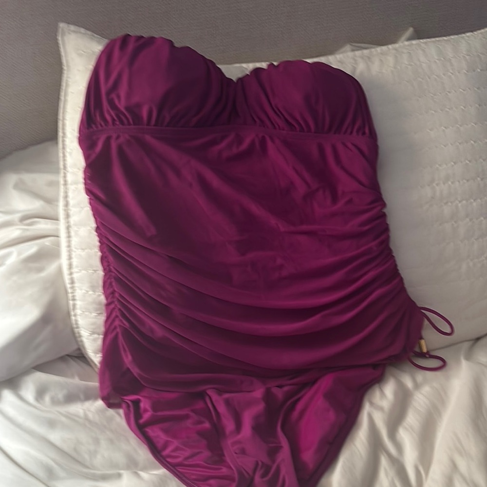 SPANX Pink Ruched Strapless One Piece - Picture 3 of 3